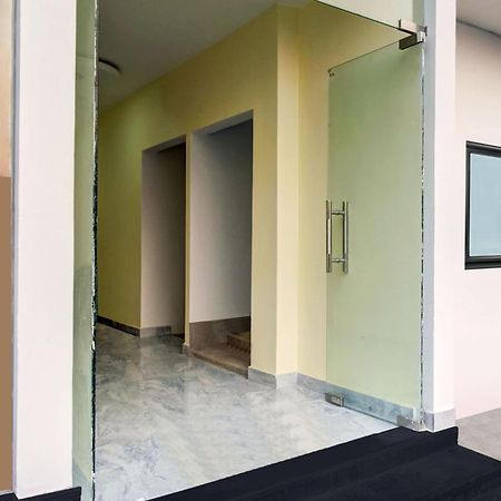 Super Hotel O Sai D-Lux Guwahati Buitenkant foto