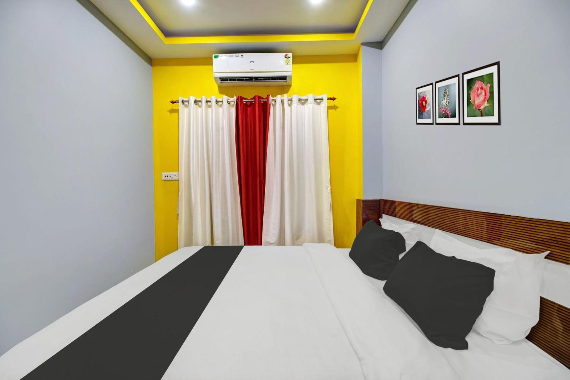Super Hotel O Sai D-Lux Guwahati Buitenkant foto